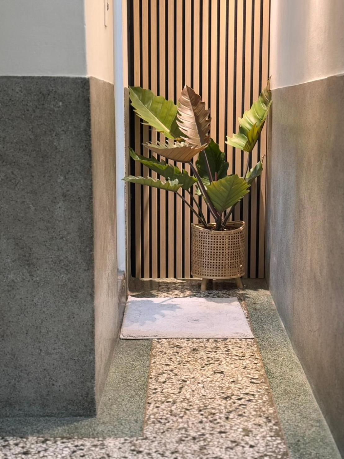 可以住canlive Tainan Exteriör bild